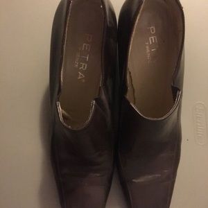 Petra Booties size 8 dark brown practically new